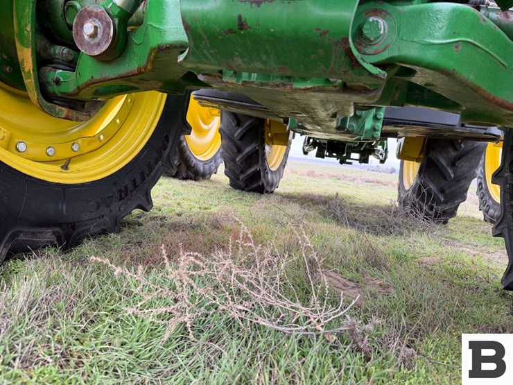 2002-john-deere-8420-image-96