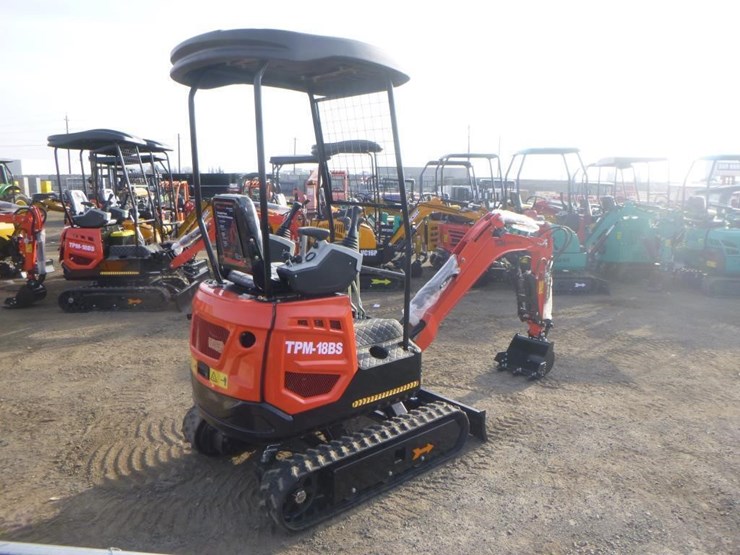 2025-tpm-18bs-hydraulic-excavator-image-3