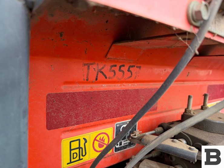 kubota-m9000-image-49