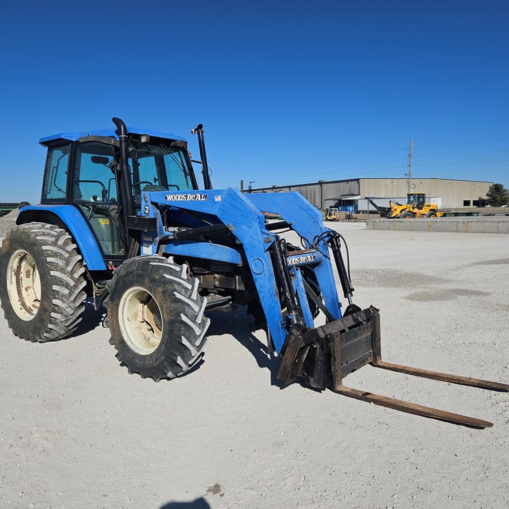 NEW HOLLAND TS110