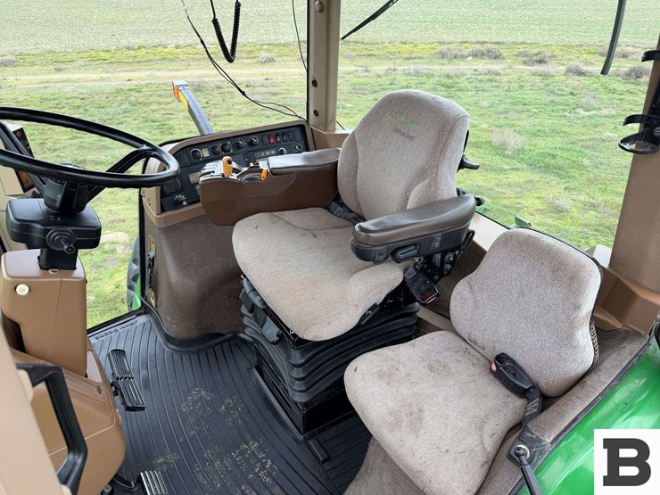 2006-john-deere-8330-image-84