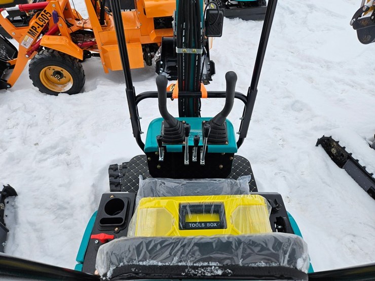 2025-cfg-industry-qh12r-image-12