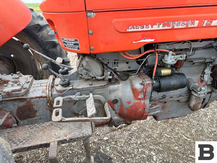 massey-ferguson-65-image-25