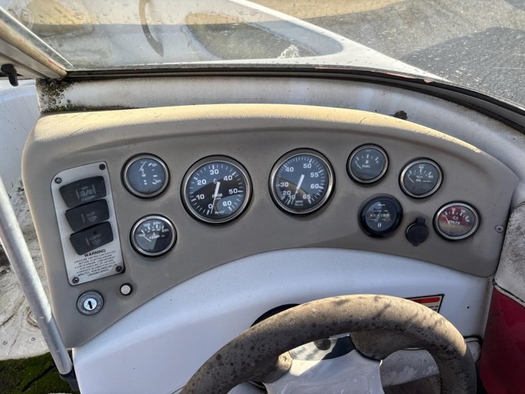 2002-unknown-trailer-image-15