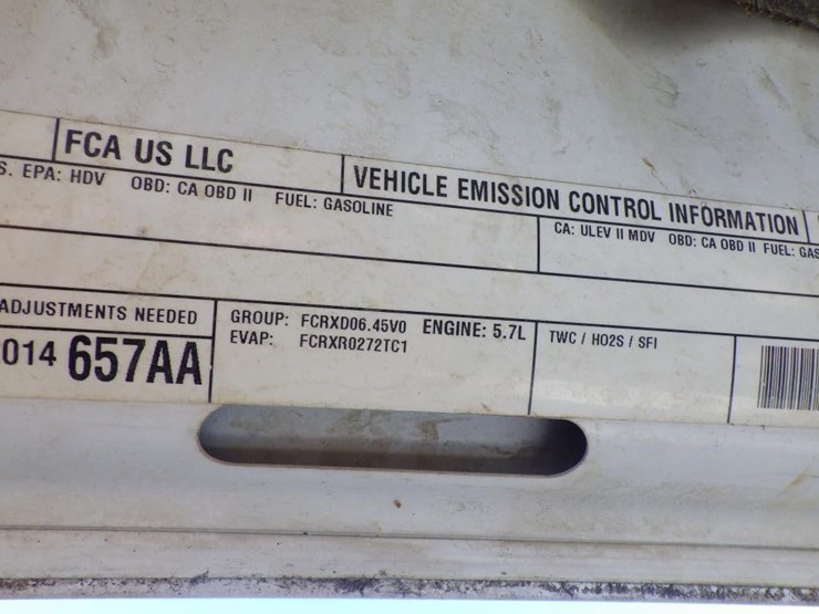 2015-dodge-2500-image-12