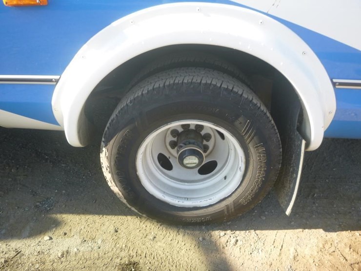 2014-ford-e450-image-14