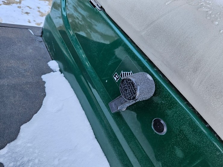 #170-•-yamaha-gas-golf-cart-image-15