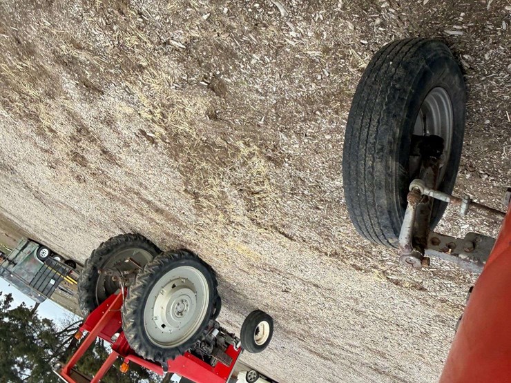 massey-ferguson-65-image-32
