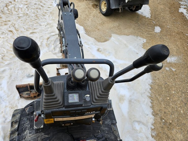 #157-•-katco-9vx-b-electric-mini-excavator-image-16