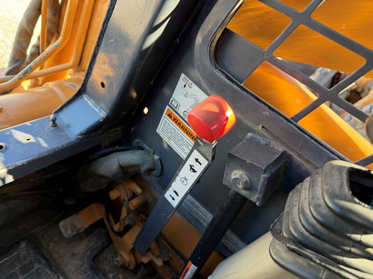 2007-case-445ct-image-9