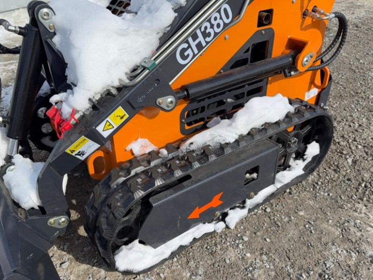 new-unused-aboss-gh380-mini-skid-loader,-15-hp-gas-engine,-aux.-hyd,-sn#-2507113932-image-12
