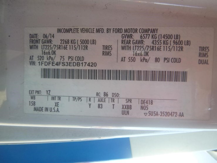 2014-ford-e450-image-17