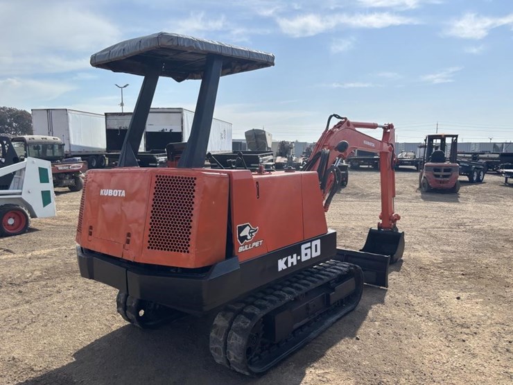 kubota-kh60-image-3