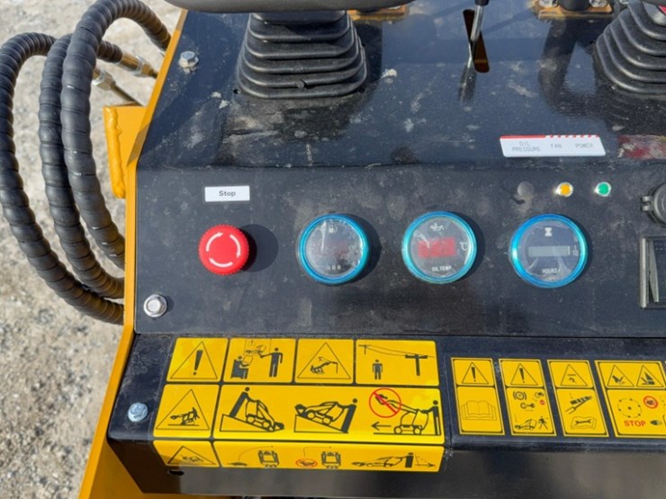 unused-2025-agt-model-mx-crt23-mini-skid-steer,-23-hp-gas-engine,-sn#-mxcrt232025100752-image-5