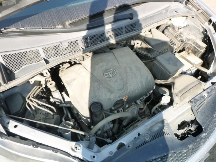 2017-toyota-sienna-image-24