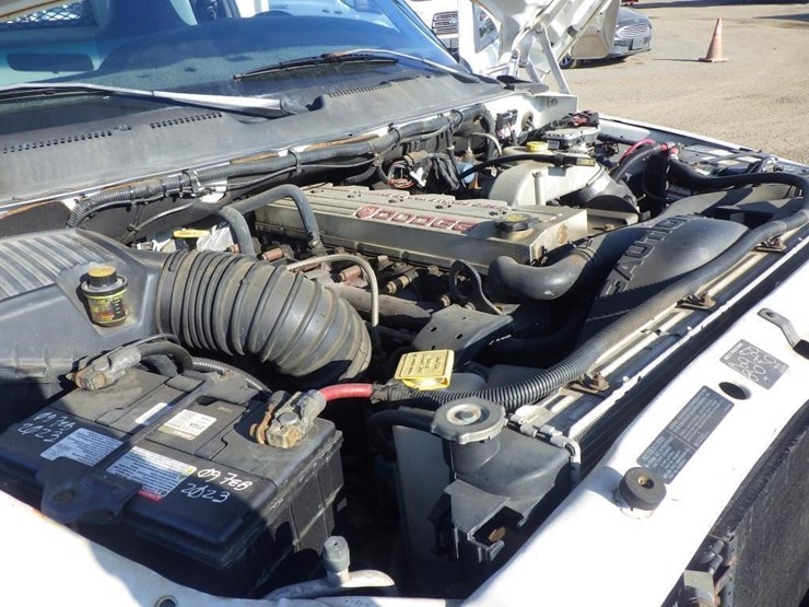 1999-dodge-ram-3500-image-12