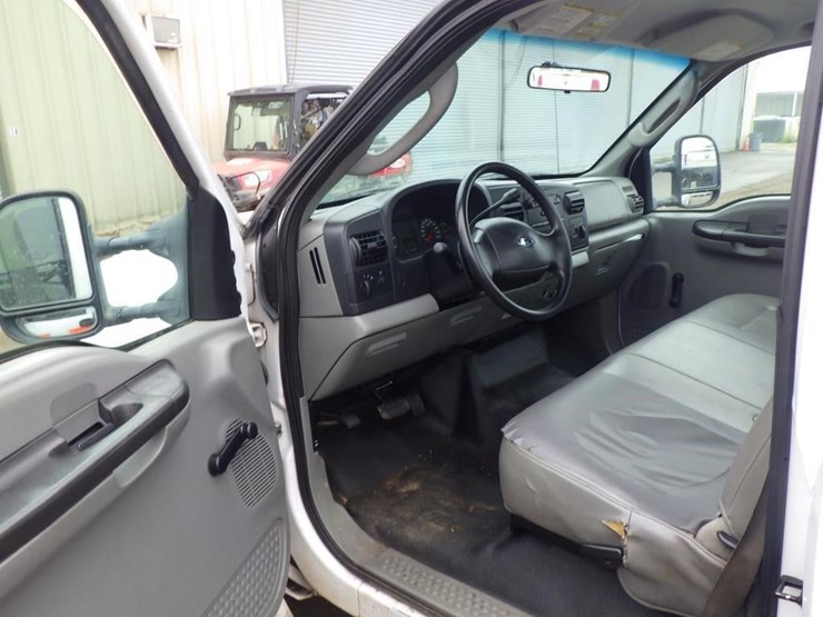 2006-ford-f250-image-5