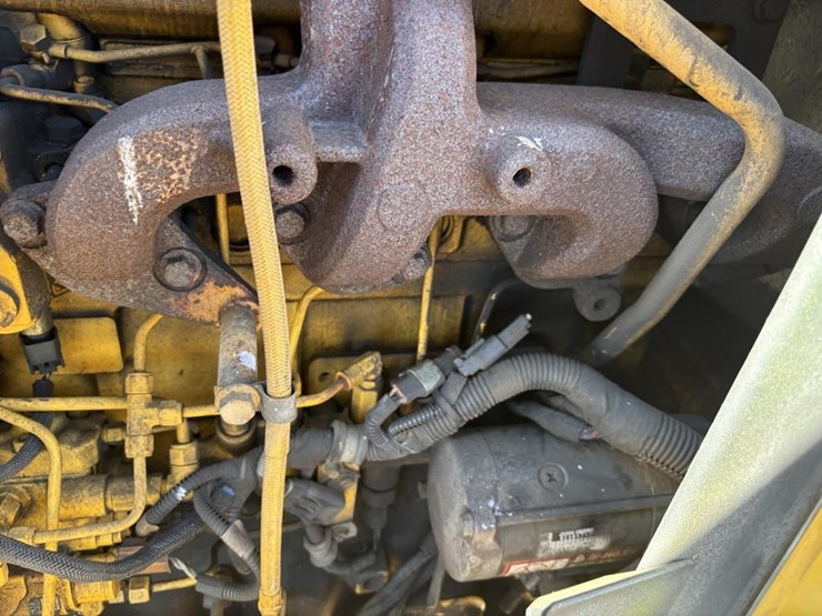 2010-deere-310j-image-62