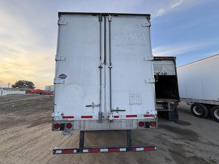 utility-van-image-12