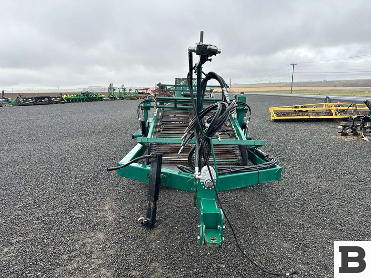 2022-willsie-2-row-sweet-potato-harvester---moses-lake,-wa-image-32