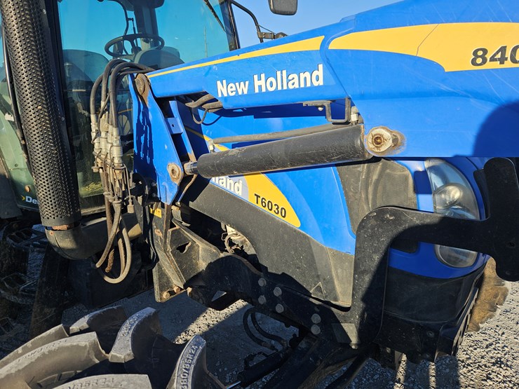 2007-new-holland-t6030-image-6