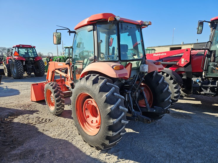 2010-kubota-m7040-image-16