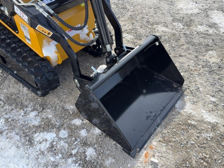 unused-2025-agt-model-mx-crt23-mini-skid-steer,-23-hp-gas-engine,-sn#-mxcrt232025100752-image-9