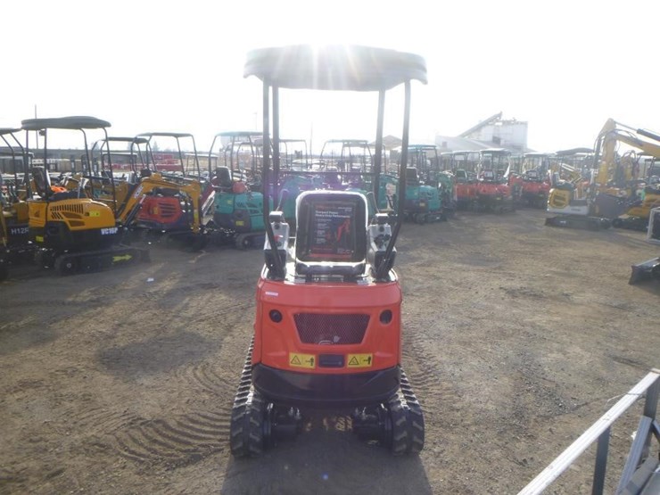 2025-tpm-18bs-hydraulic-excavator-image-8