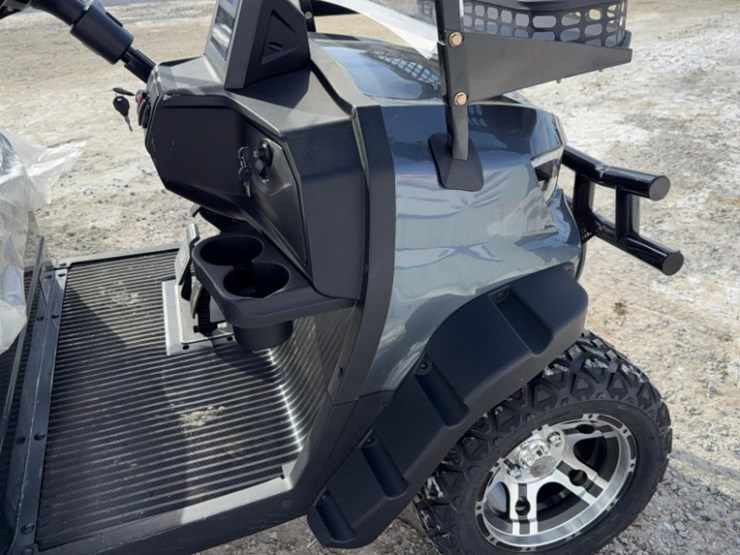 new-unused-sdlanch-golf-cart-model-sdlgc80,-60-volt,-full-led-lighting-system,-reverse-camera,-image-7