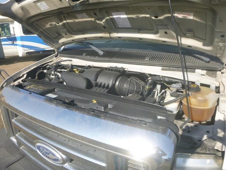 2014-ford-e450-image-11