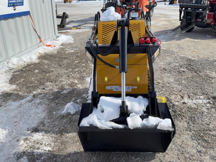 new-unused-2025-agt-model-mx-mrt14-mini-skid-steer,-13.5-hp-gas-engine,-aux.-hyd,-40"-bucket-image-9