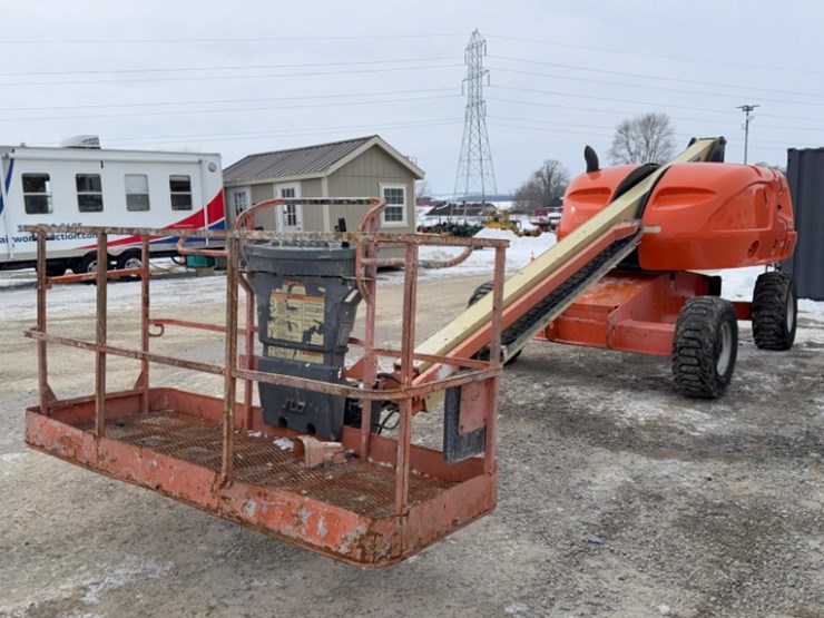 2015-jlg-400s-image-8