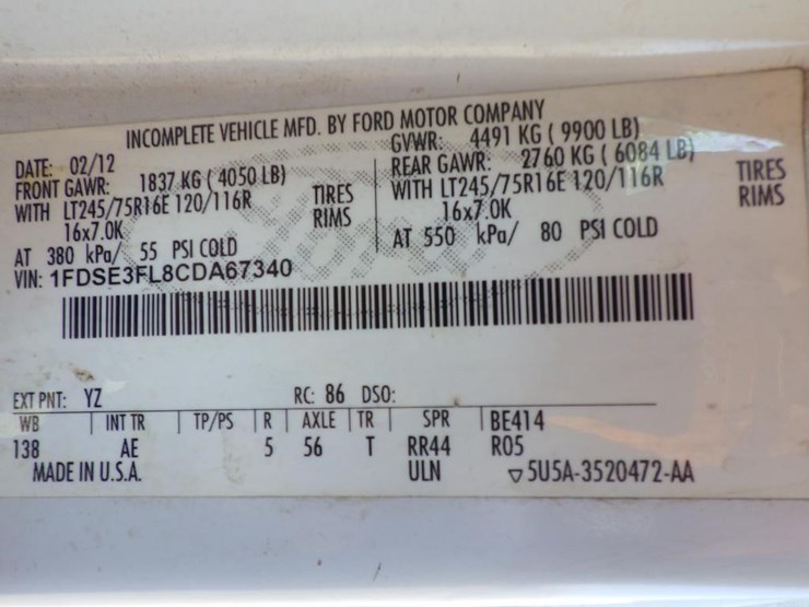 2012-utility-van-image-15