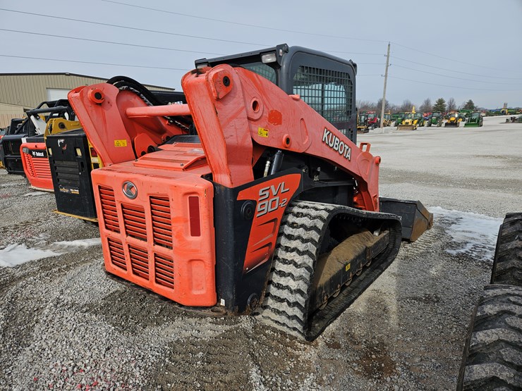 kubota-svl90-2-image-14