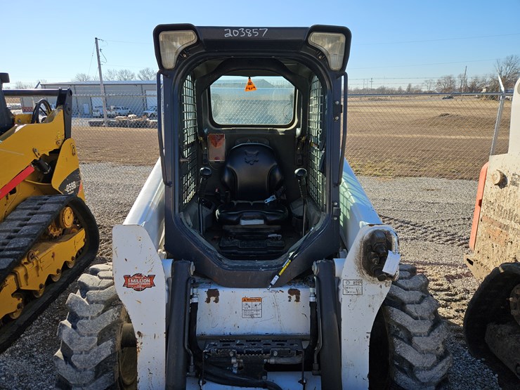 2015-bobcat-s770-image-5