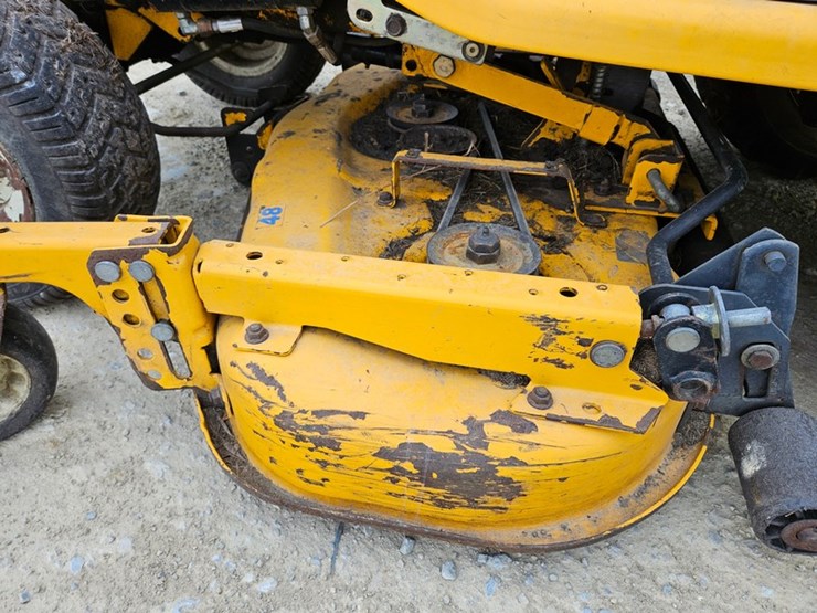 2001-cub-cadet-3240-image-10