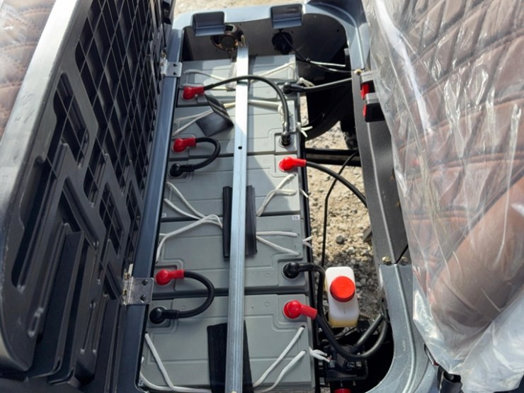 new-unused-sdlanch-golf-cart-model-sdlgc80,-60-volt,-full-led-lighting-system,-reverse-camera,-image-15