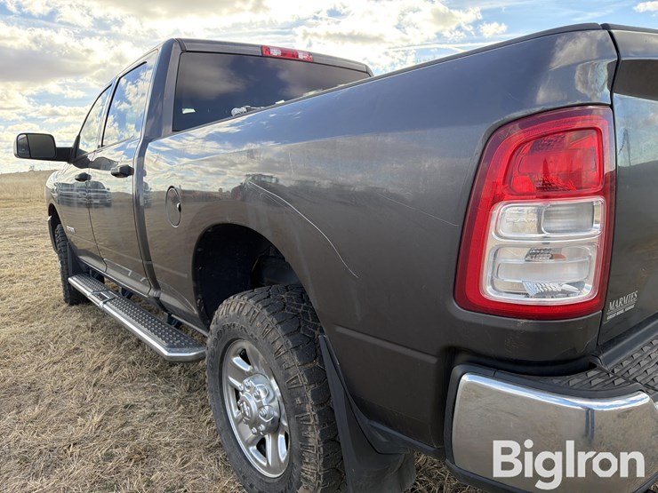 2022-dodge-2500-image-15