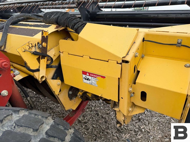 2010-new-holland-2010-image-21