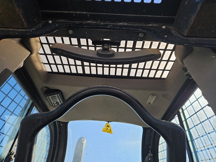 2018-case-sr270-image-8