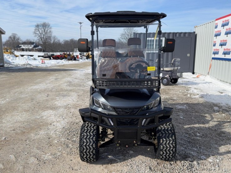 new-unused-sdlanch-golf-cart-model-sdlgc80,-60-volt,-full-led-lighting-system,-reverse-camera,-image-3