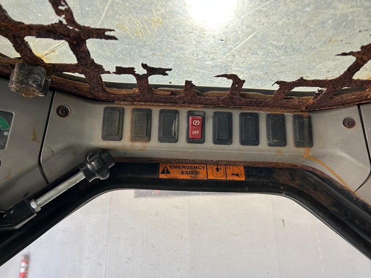 bobcat-s130-image-22