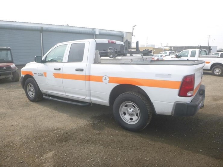 2014-dodge-1500-image-4