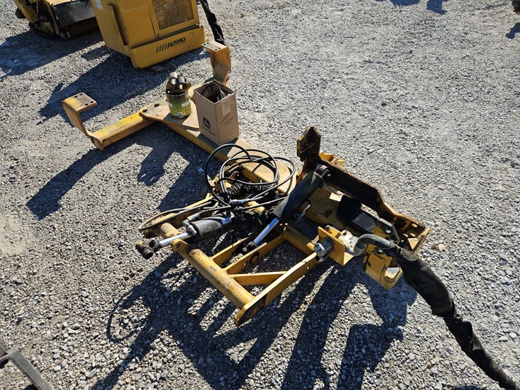 john-deere-5085m-image-6