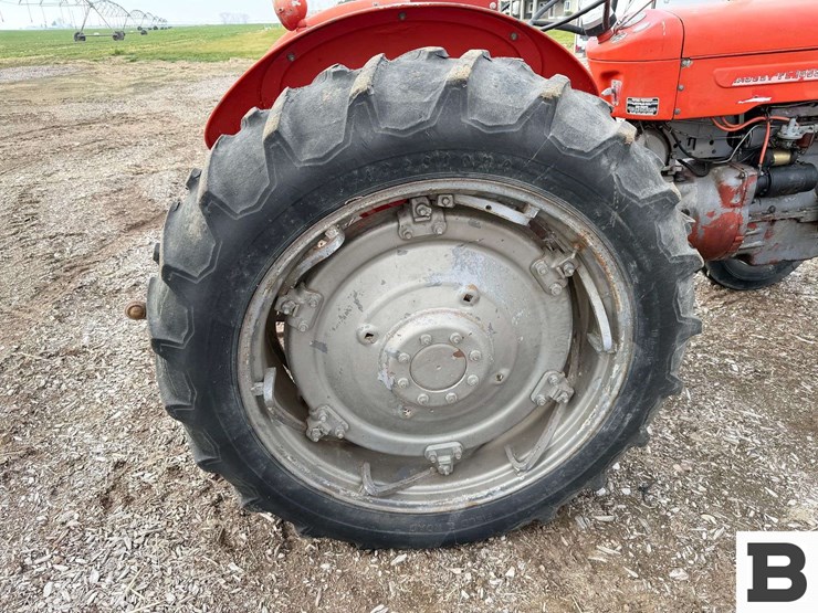 massey-ferguson-65-image-24
