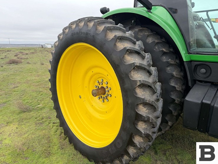 2006-john-deere-8330-image-63