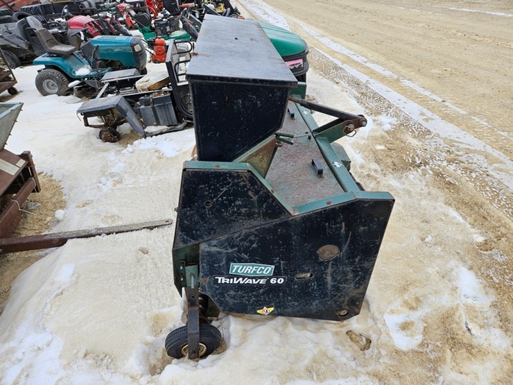#132-•-turfco-tri-wave-60-3pt-tiller/seeder-image-6