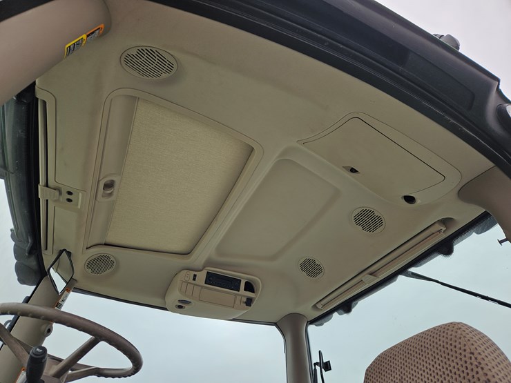 2017-john-deere-6155r-image-5