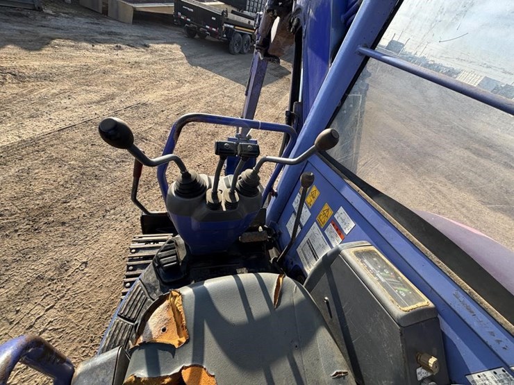 komatsu-pc20uu-3-image-24