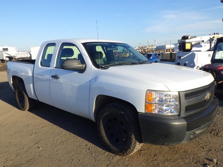 2008-chevrolet-1500-image-2